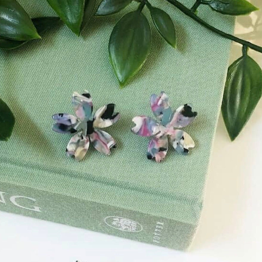 New  ! Something Like Olivia Purple Camo Earrings by LAW Designs - Glamco Boutique 